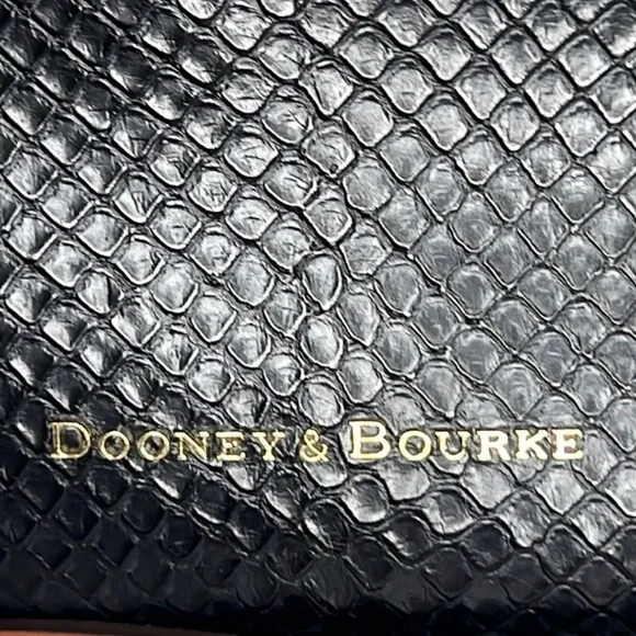 Dooney and Bourke Satchel or Crossbody Women's Back Bag.. - Picture 2 of 15